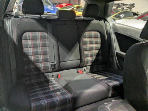 2016 Volkswagen Golf GTI S