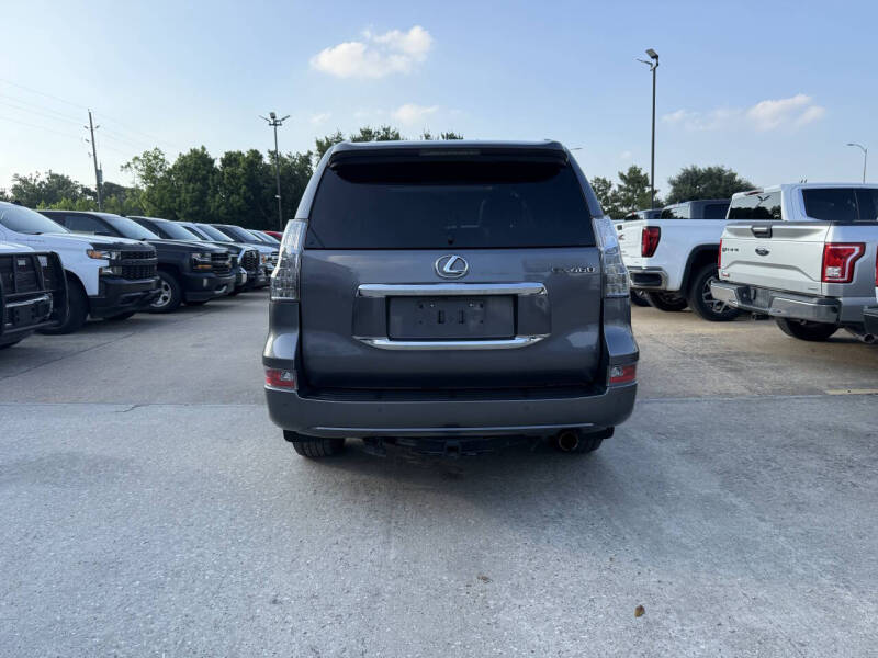 2017 Lexus GX 460