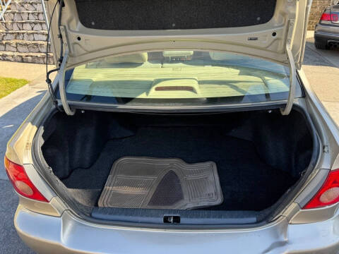 2006 Toyota Corolla LE