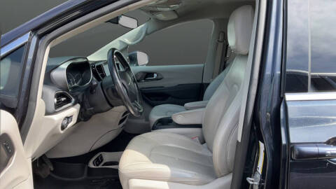 2021 Chrysler Pacifica Touring L
