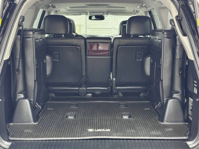 2014 Lexus LX 570
