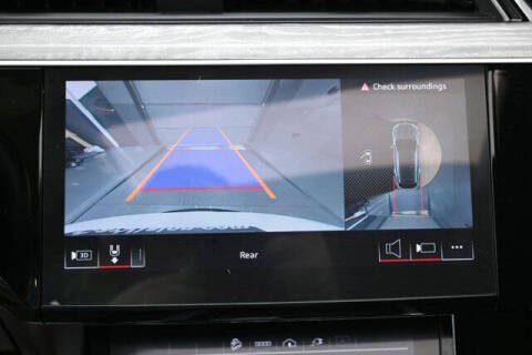 2024 Audi Q8 e-tron quattro Premium Plus