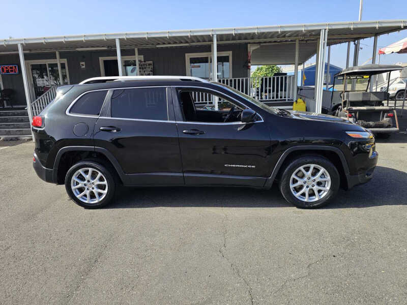 2017 Jeep Cherokee Latitude
