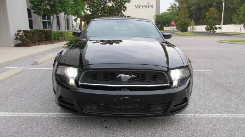 2014 Ford Mustang V6