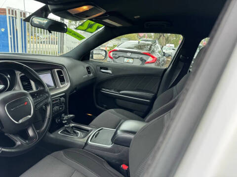 2022 Dodge Charger SXT