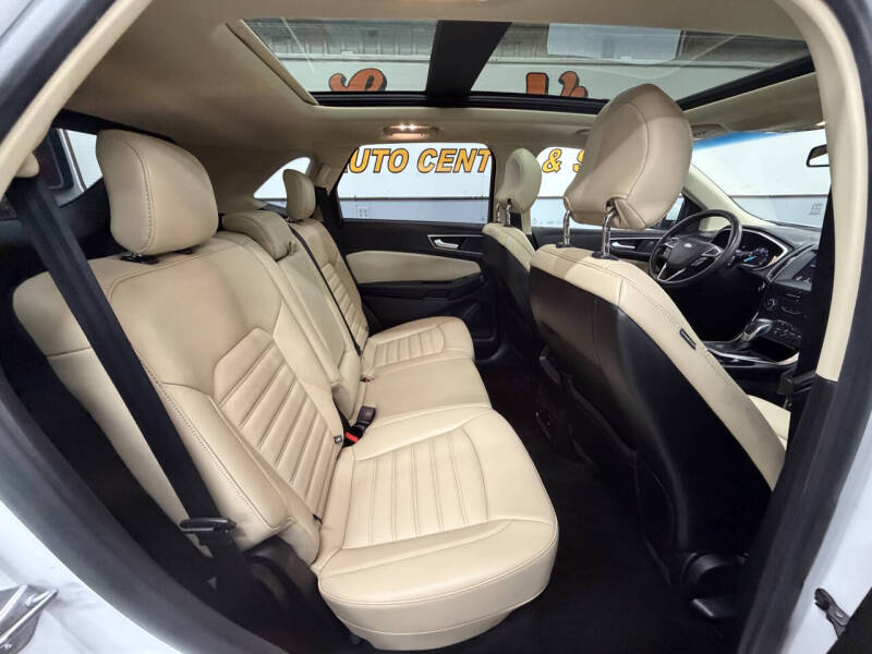 2017 Ford Edge SEL