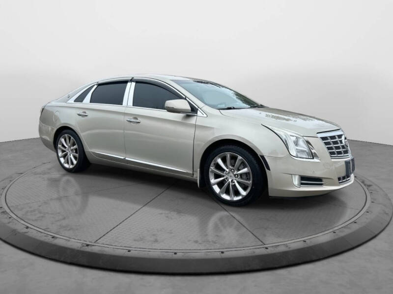 2013 Cadillac XTS Luxury Collection
