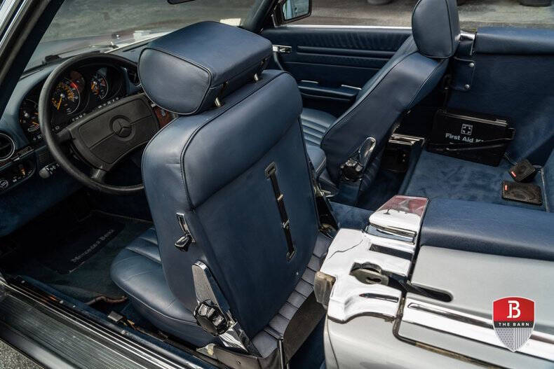 1988 Mercedes-Benz 560-Class 560 SL