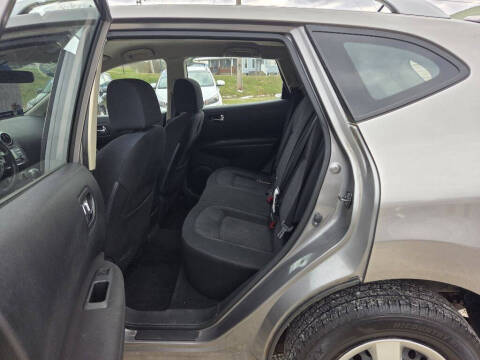 2015 Nissan Rogue Select S