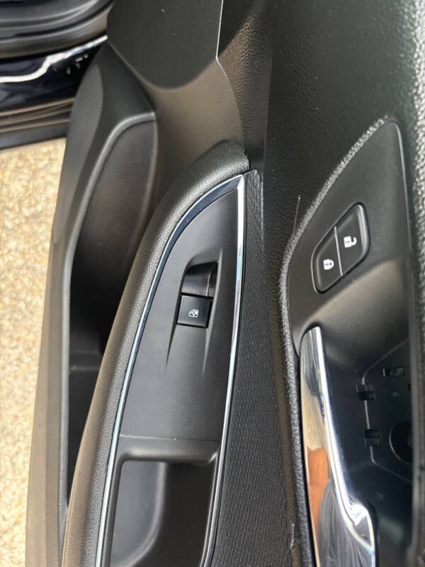 2018 Chevrolet Cruze LT Auto