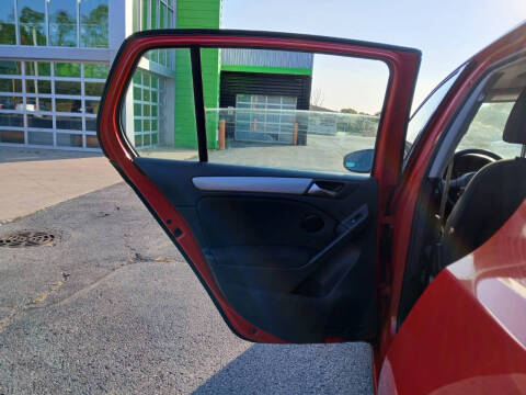 2010 Volkswagen Golf 2.5L PZEV