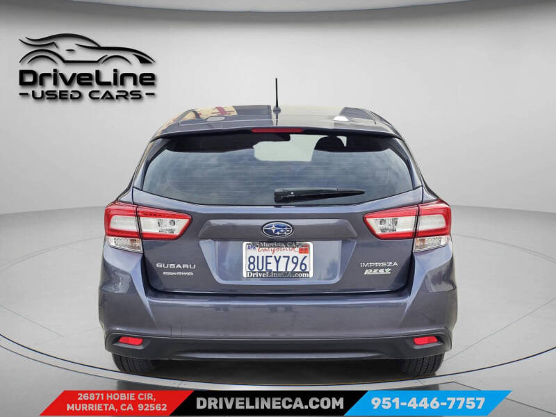 2017 Subaru Impreza 2.0i