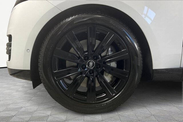 2023 Land Rover Range Rover P530 SE