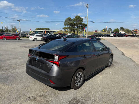 2021 Toyota Prius XLE