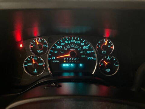 2025 Chevrolet Express LT 3500