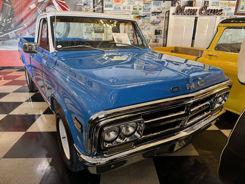 1970 GMC C/K 2500 Series 43