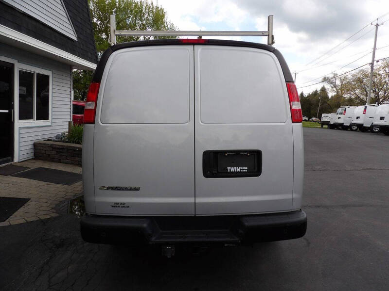 2021 Chevrolet Express 3500