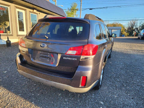 2013 Subaru Outback 2.5i Premium