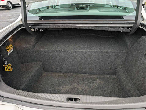 2006 Lincoln Town Car Signature