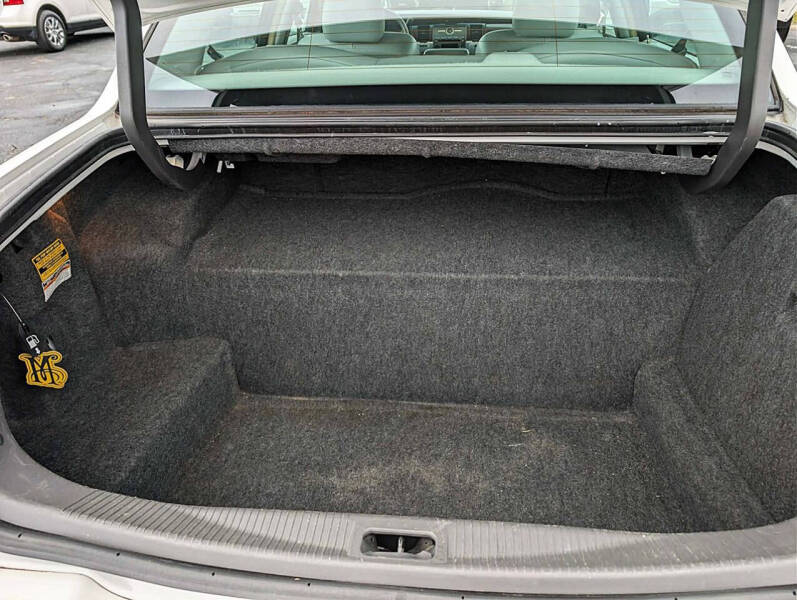 2006 Lincoln Town Car Signature