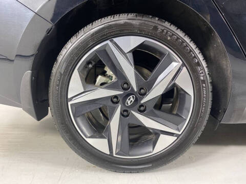 2022 Hyundai Elantra