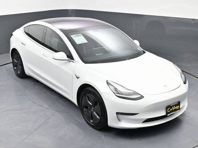 2019 Tesla Model 3 Mid Range