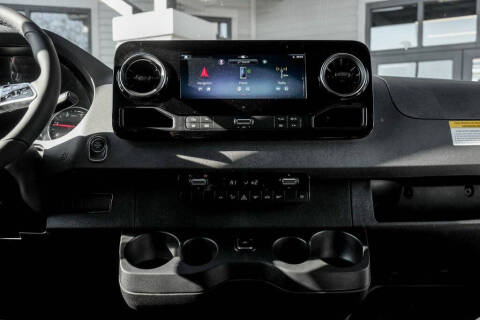 2025 Mercedes-Benz Sprinter