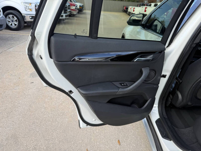 2017 BMW X1 xDrive28i