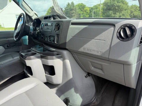 2011 Ford E-Series E-250