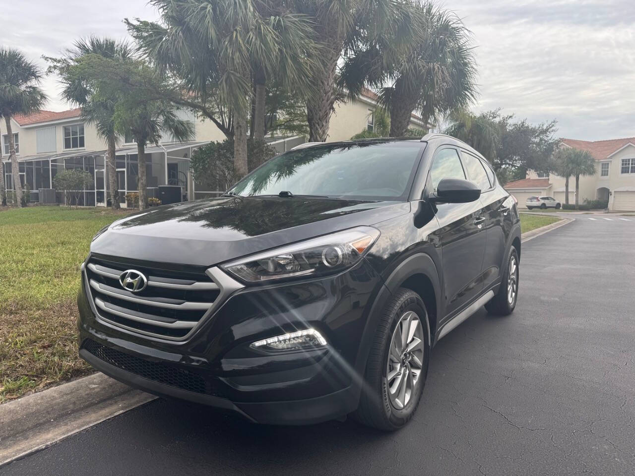 2018 Hyundai TUCSON for sale at LP AUTO SALES in Naples, FL