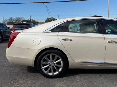 2014 Cadillac XTS Luxury Collection