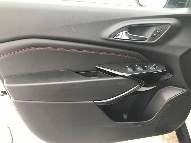 2025 Chevrolet Trax RS