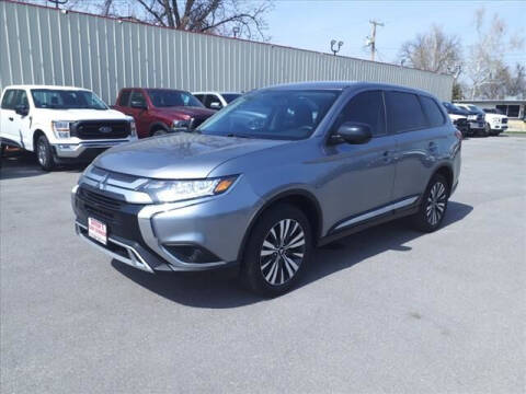 2020 Mitsubishi Outlander ES