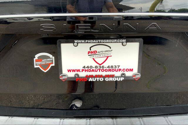 2019 Toyota Sienna XLE 8-Passenger