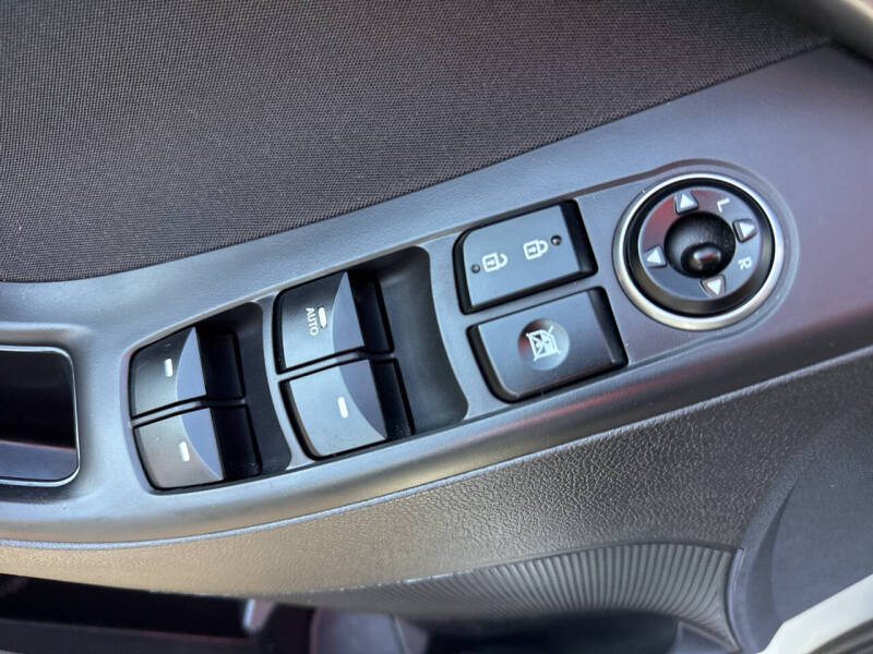 2016 Hyundai Elantra Value Edition