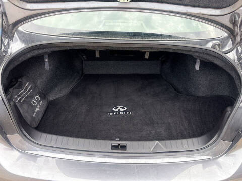 2024 Infiniti Q50 Luxe