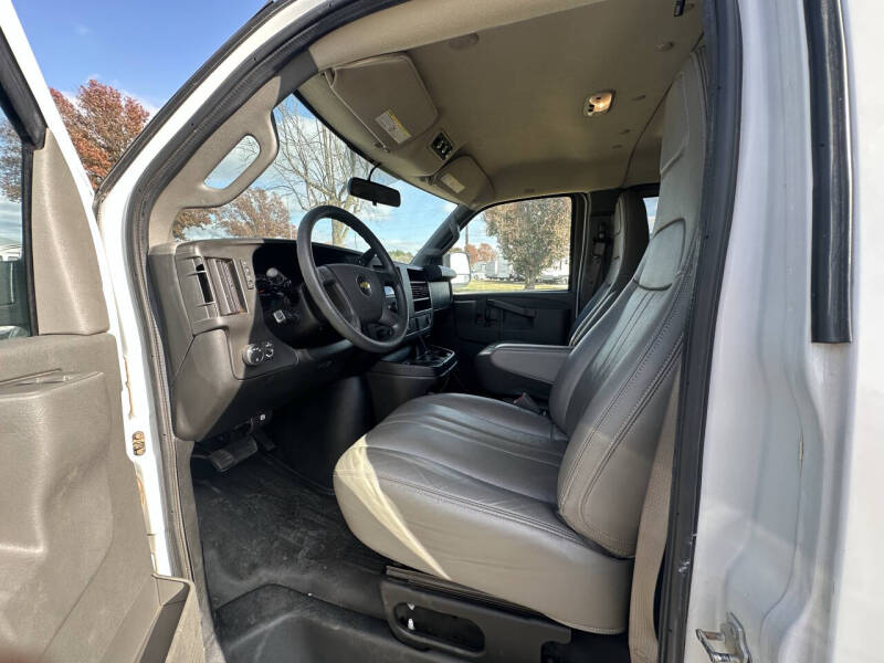 2020 Chevrolet Express LS 2500