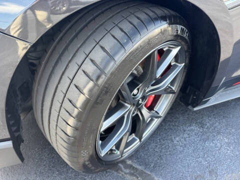 2022 Ford Mustang Mach 1