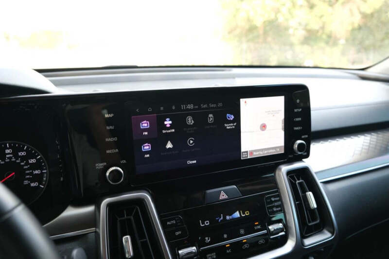 2022 Kia Sorento Hybrid S