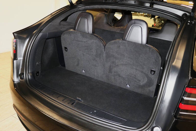 2020 Tesla Model X Long Range