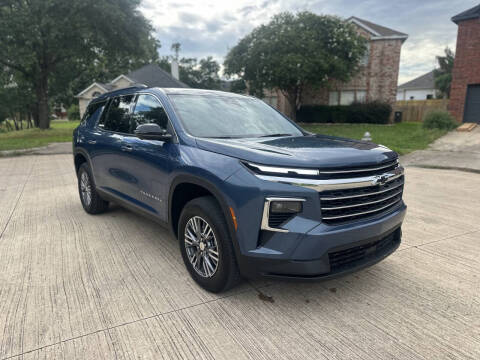 2024 Chevrolet Traverse LT