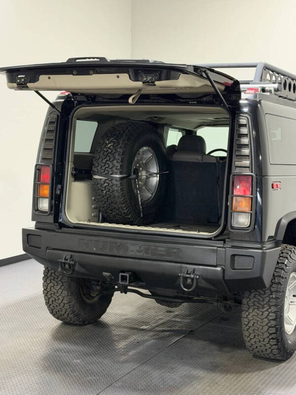 2004 HUMMER H2