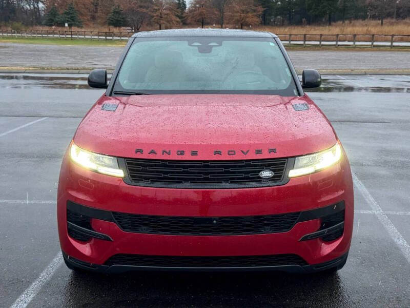 2024 Land Rover Range Rover Sport P360 SE