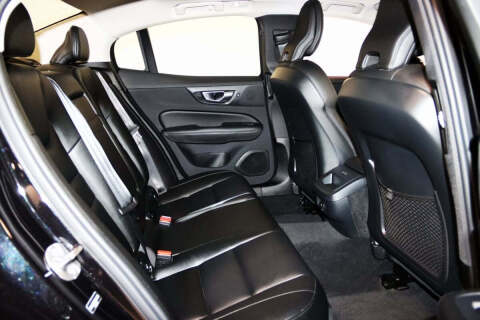 2025 Volvo S60 B5 Core