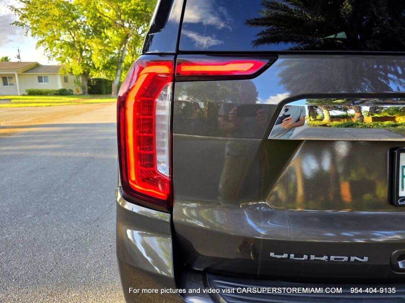2021 GMC Yukon SLT