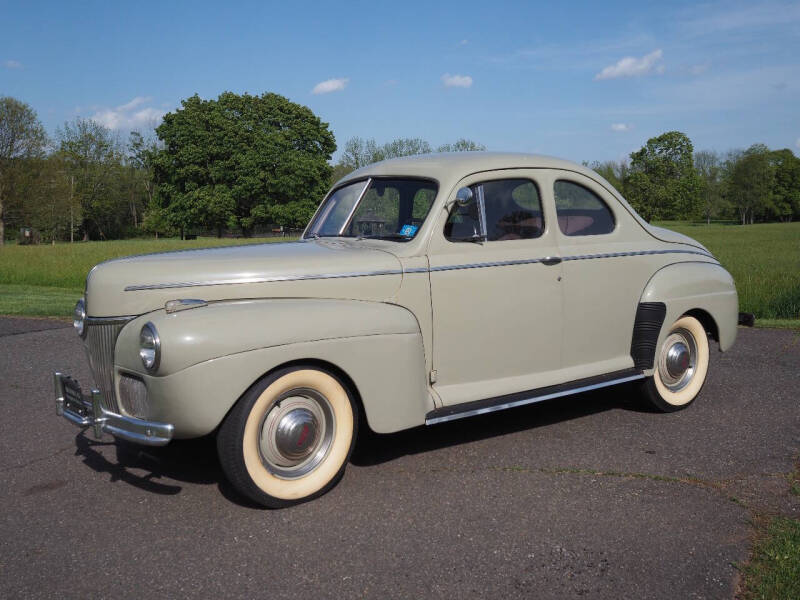 1941 Ford Deluxe