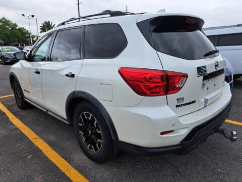 2019 Nissan Pathfinder SL