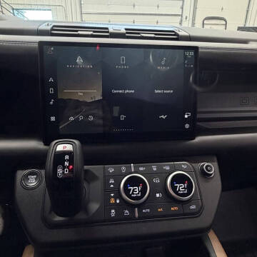 2024 Land Rover Defender 130 P400 X