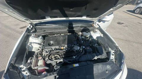 2021 Toyota Camry Hybrid LE