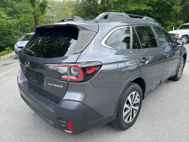 2022 Subaru Outback Premium